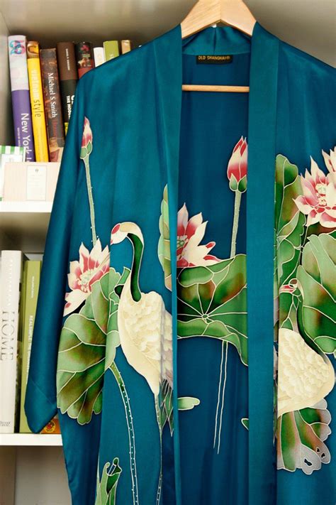 Kim Ono Silk Kimono Handpainted Crane Short Robe Long Silk Kimono