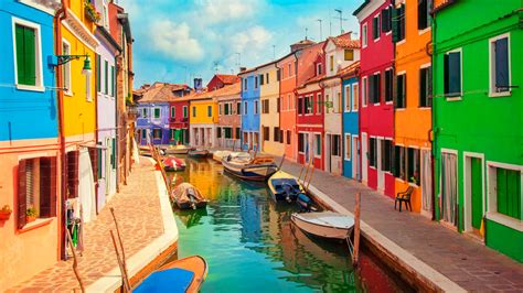 The Worlds Most Colorful Cities And Towns