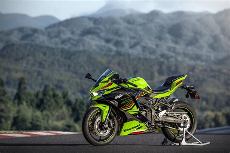 Kawasaki Introducerar Ninja Zx 4r Fyrcylindrig Supersport