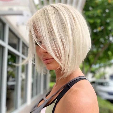30 Sexiest Angled Bob Hairstyles You Need To Try In 2022