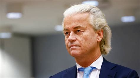 pakistaan riep op wilders te doden voor 21 000 euro vandaag hoort hij zijn straf binnenland