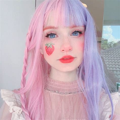 🍓 This Strawberry Inspired Makeover Has Mesmerizing Pastel Color