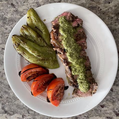Chimichurri New York Strip Grilled Peppers And Balsamic Tomatoes 9gag
