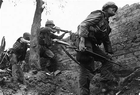 U S Marines During The Tet Offensive Battle Of Hue Vietnam February