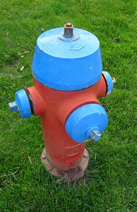 Jump to navigation jump to search. Reader wants to know why fire hydrants are different ...