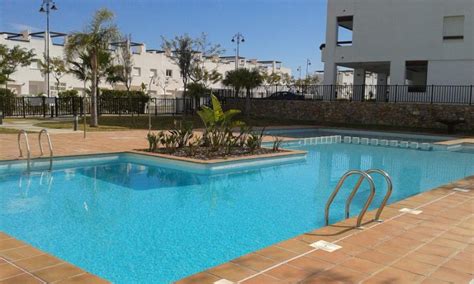 Buscador para encontrar casas y pisos para alquilar en la región de murcia. Alquiler casa en Naranjos de Alhama, Murcia con piscina ...