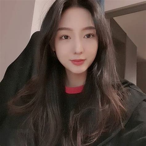 그러나 과거 보안사령부 시절부터 정치에 개입하거나 군사 반란을 주동하는 등의 문제가 있었다. 췌장암 2기 판정 하알라 방송 중단 쉬는 게 최선이라 판단 ...
