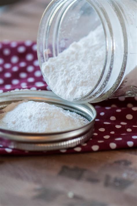 Homemade Powdered Sugar - Meg's Everyday Indulgence