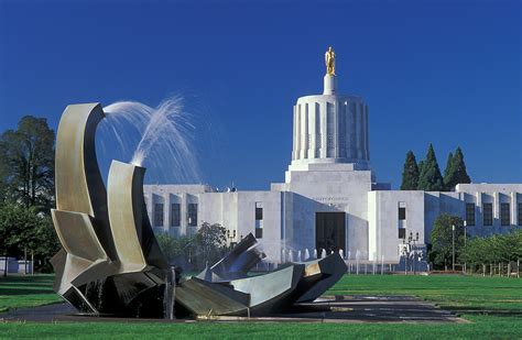 State Capitol Building In Salem Oregon Greg Vaughn Photography