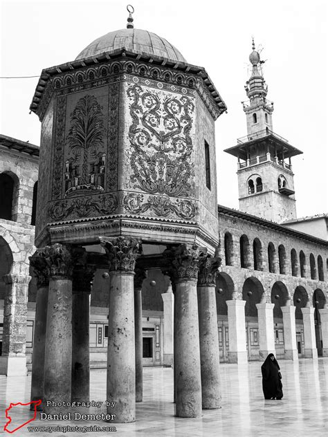 Damascus Umayyad Mosque دمشق الجامع الاموي Syria Photo Guide