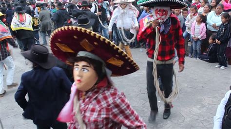 Deportes santa cruz and coquimbo unido takes part in the championship primera b, chile. Santa Cruz bailando unidos en el carnaval Chilchotla Pue ...