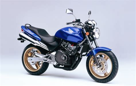 Moto Del Día Honda Hornet 250 Espíritu Racer Moto