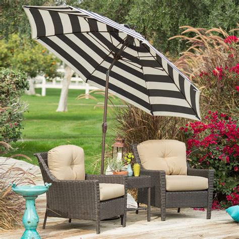 Stylish 9 Ft Market Patio Umbrella With Crank And Tilt In