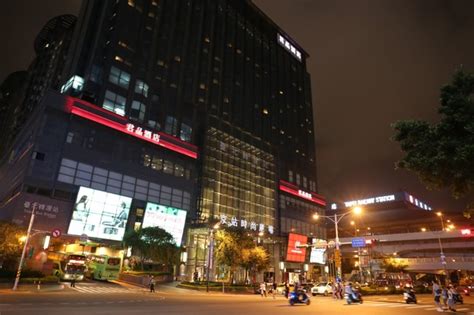 Jun 07, 2021 · 京东到家与75家百强超市达成合作 新疆、青海、宁夏等西北区域全覆盖; 史上最全购物中心考察攻略—台湾站_百货店|MALL_联商论坛