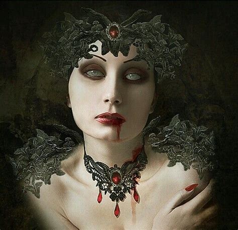 Pin By Lynn Schoenemann On Gothic Women Vampire Bride Vampire Art