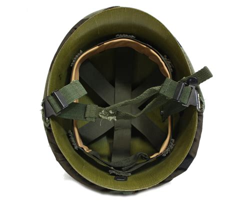 Army Helmetm 1 Woodland Camo Complete And Original Issue