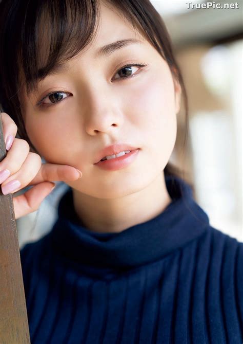 Japanese Actress And Model Yui Imaizumi Sexy Picture Collection 2020