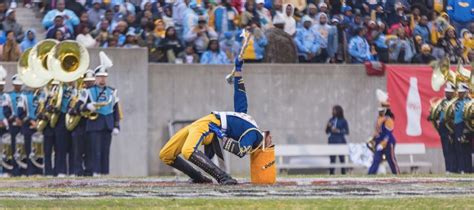 Southern University Drum Major Its An Honor To Lead The Best Band In