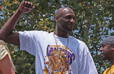 After Sleeping With 2 000 Women Lamar Odom Abstains From Sex Before Marriage