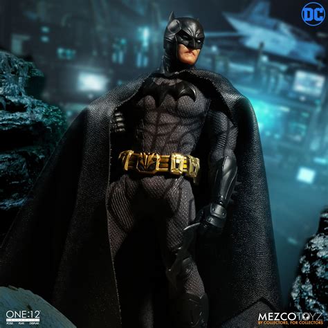 One12 Collective Batman Sovereign Knight Mezco Toyz