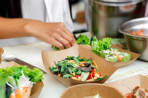 Love the idea of fresh, gourmet meals, but not the time it takes to prep, cook, and clean up? Fresh Food Delivery | Best Delivery Service | Meal Prep ...