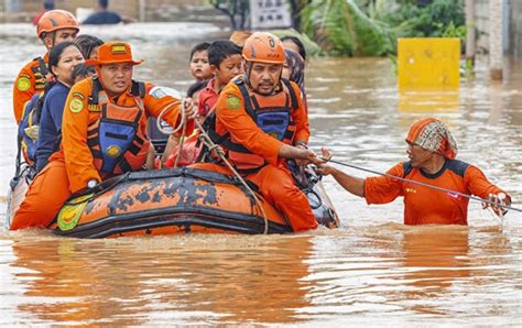 Badan Penanggulangan Bencana Daerah Karawang Siapkan Logistik