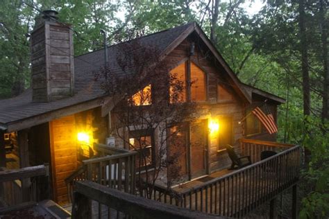 14 Stunning Airbnb Pigeon Forge Tn Cabins Homes And Rentals