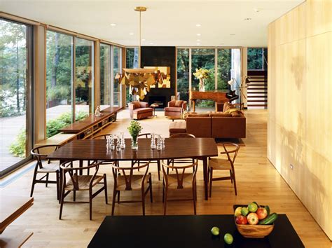 Founded in 1990 by joseph tanney and robert luntz, resolution: Inside a Manhattan Couple's Modern Woodland Escape ...
