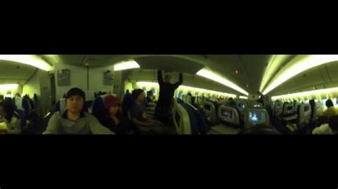 360° Video - Korean Airlines flight from Singapore to South Korea - YouTube