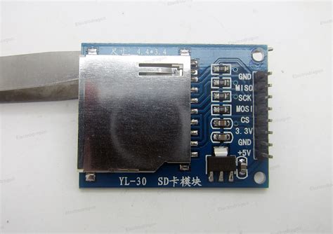AT24C256 (256Kb) EEPROM Data Module (I2C Bus) - ElectroDragon