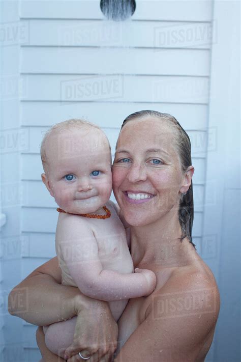 Baby Having Shower Mom Taking A Shower Photos And Premium High Res Pictures Getty Images The