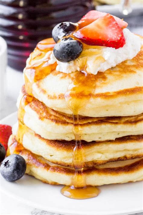 Greek yogurt adds in a good amount of protein and there is no added fat. Greek Yogurt Pancake Recipe (Homemade Pancakes) | Yellow ...