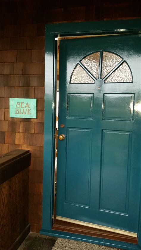 18 Front Door Paint Colors To Brighten Up Your Entryway Benjamin