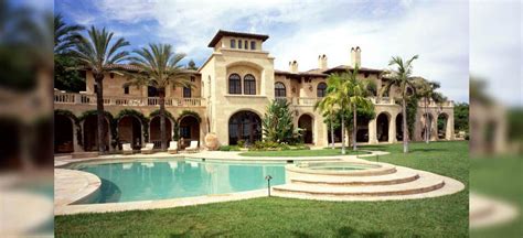 Eddie Murphys Current Home In Beverly Hills Since January 2001