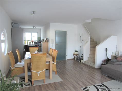 Der aktuelle durchschnittliche quadratmeterpreis für den hauskauf in brühl (baden) liegt bei 3.158,80 €/m². ***IHR NEUES ZUHAUSE IN ZENTRALER LAGE IN BRÜHL ...