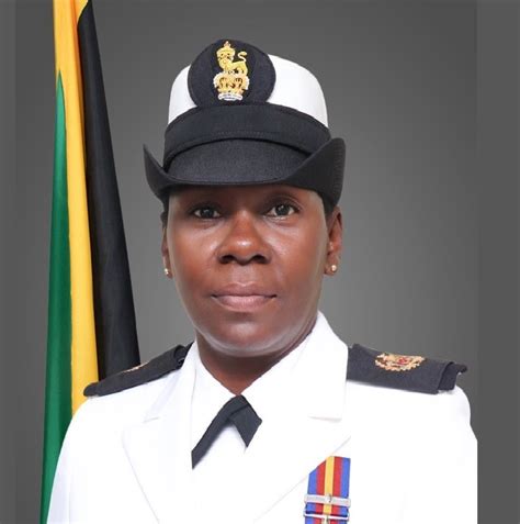 First Female Force Sergeant Major In Jamaica Inducted Into Whinsecs Hall Of Fame Diálogo Américas