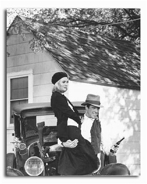 Ss2131519 Movie Picture Of Bonnie And Clyde Buy Celebrity Photos And