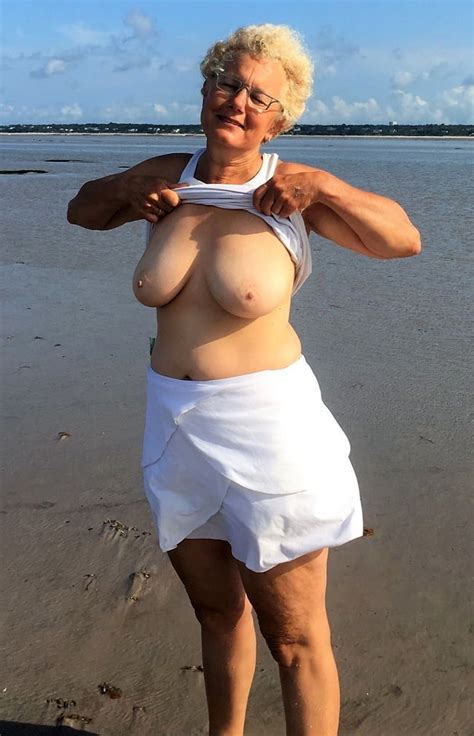 Nude Beach Grannies Amateur Battle Axe Maturegrannypussy Com