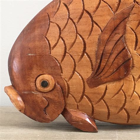 Vintage Hand Carved Wooden Fish Tropical Coastal Ocean Living Home Decor