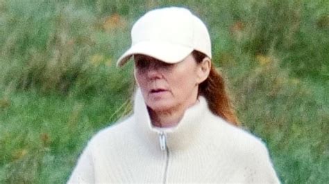 Spice Woman Geri Horner Dons White Tracksuit For Gruelling Exercise