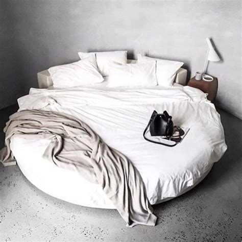 Le lit rond on ose Moltodeco le blog déco et design d Emmanuelle Paris