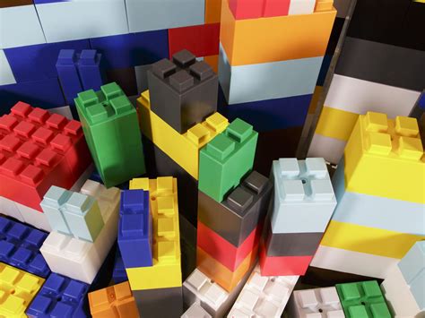 Everblock Arnon Rosan Talks About His Lego Like Giant Bricks Which