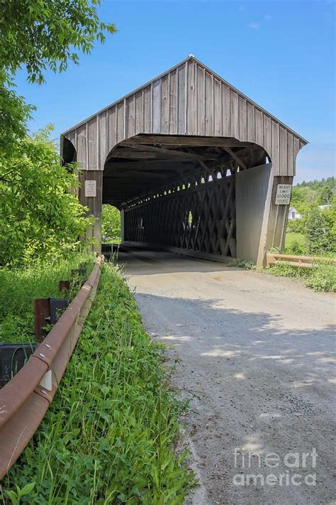 Willard Covered Bridge North Hartland Vermont By Edward Fielding