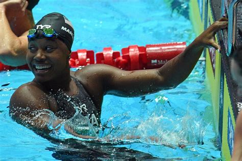 Blackgirlmagic Simone Manuel Becomes First Woman To Win 7 Medals In