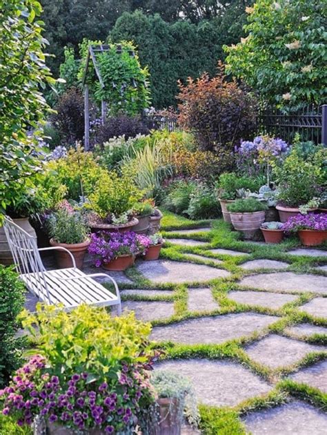 desain taman bunga  halaman rumah  indah  menarik