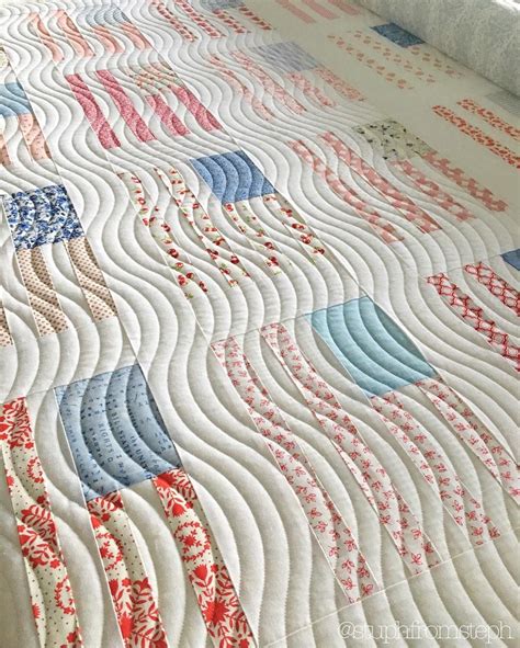 12dec2018 ♥️🇺🇸♥️ By The Dawns Early Light Wavy Line Quilting