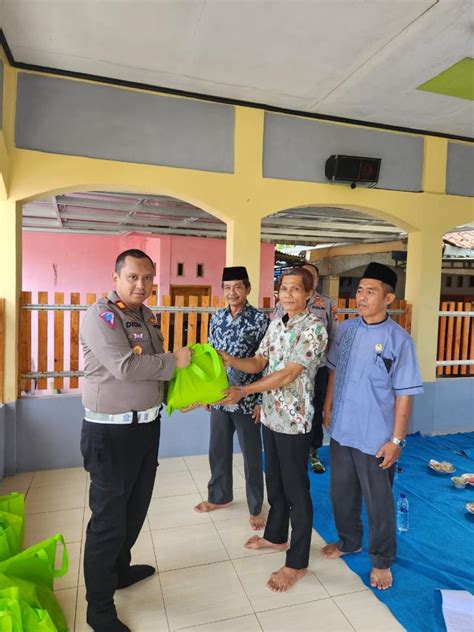 Kasat Lantas Polres Tangsel Sambang Ke Ketua Rw 003 Desa Karang Tengah