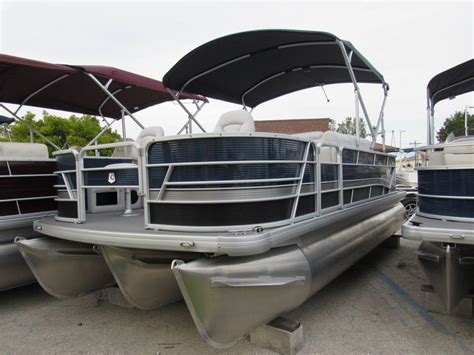 Used 2014 Sweetwater 2286 C3 Stock 112417 U1 1 The Boat House