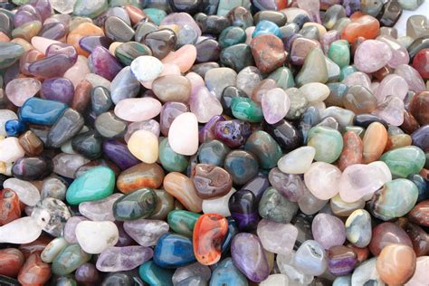 10 Fascinating Facts About Rocks Minerals And Gemstones