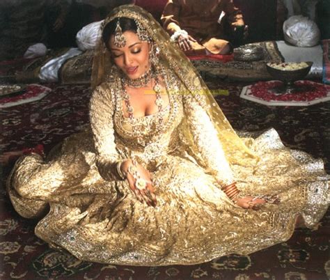 Aishwarya Rai Bridal Dresses Photos ~ Christine Odonnell